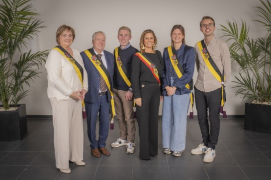  (vergroot foto)